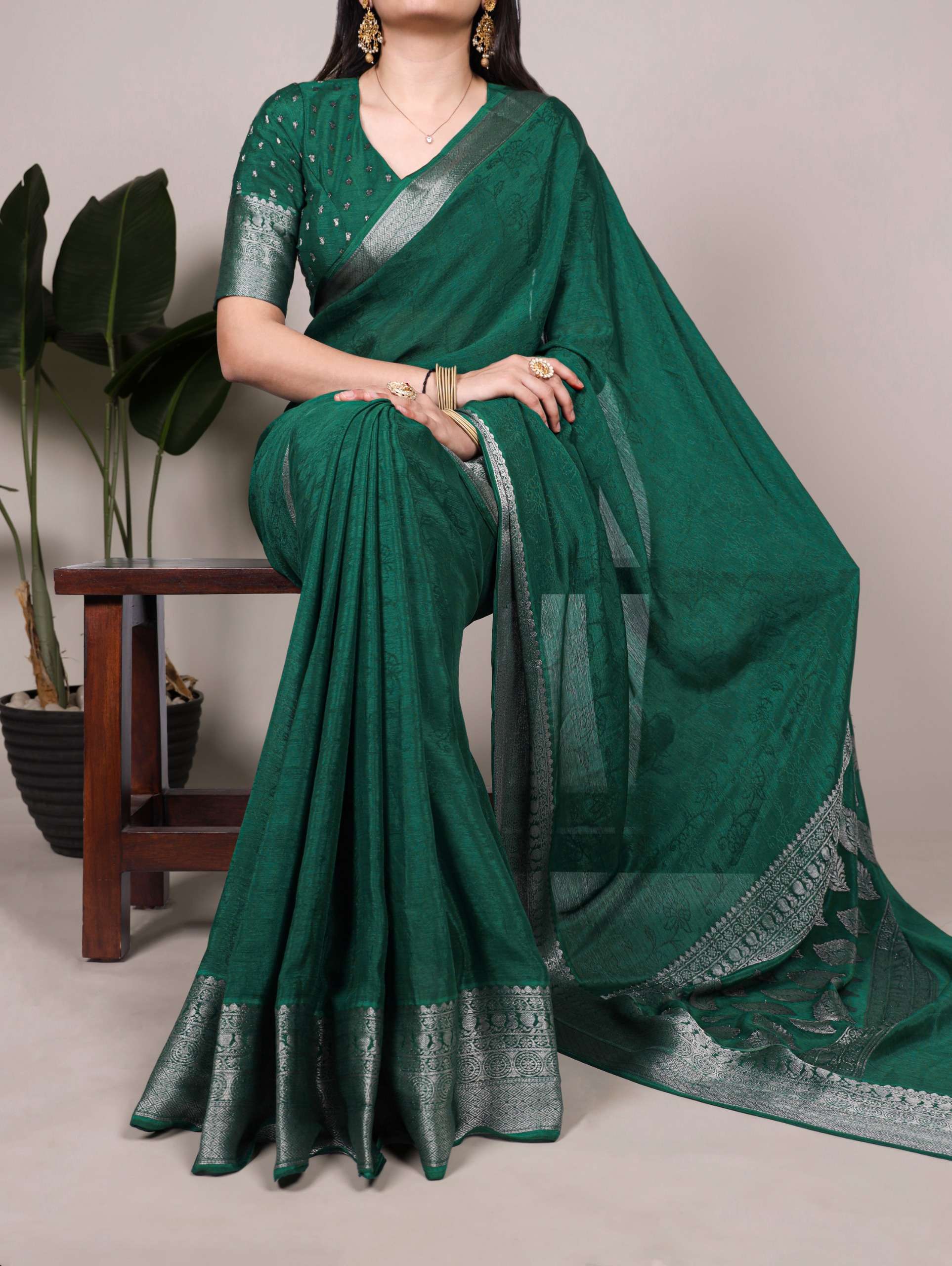 A saree that blends comfort with class made of super soft Chinon fabric saree wholesale in surat 7902 7916 A saree that blends comfort with class made of super soft Chinon fabric saree wholesale in surat 7902 7916